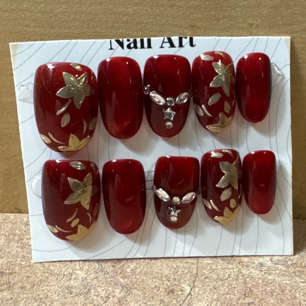 Red Press On Nails Gold Floral Rhinestone Accents Glossy Oval Artificial‎ Set